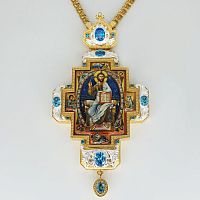 2.10.0321лп-2/1лп Наперсный крест латунный в позолоте с цепью