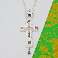 2.10.0157л-2/1л Крест наперсный латунный с фиолетовыми камнями в серебрении