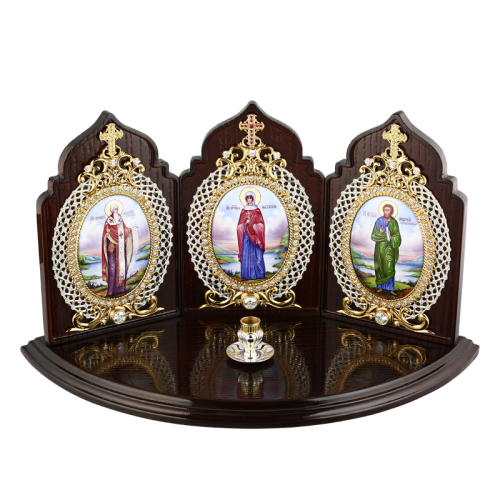 2.77.0132лп Икона-триптих настольная латунная в позолоте с подсвечником на 1 свечу 2.77.0132лп Икона-триптих настольная латунная в позолоте с подсвечником на 1 свечу