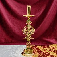 2.7.2673лпэ Подсвечник напрестольный в позолоте