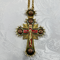 2.10.0617лпэ/1лп Крест наперсный латунный со вставками в позолоте