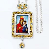 2.7.1079лф-2/1л Панагия латунная с фрагментарной позолотой и цепью