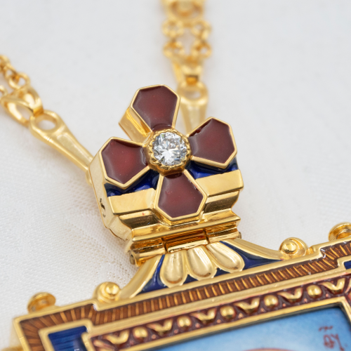 2.7.2708лп-18/155лп-М Панагия латунная в позолоте фото 5 2.7.2708лп-18/155лп-М Панагия латунная в позолоте фото 5