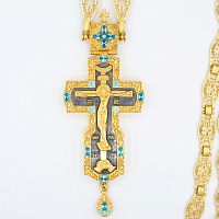 2.10.0186лпр/72лп Крест латунный в позолоте с цепью