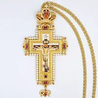 2.10.0309лп-2/1лп Крест латунный в позолоте с цепью