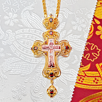 2.10.0410лп-2/1лп Крест наперсный латунный с красными камнями в позолоте