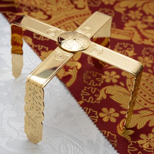 2.7.2043лп Звездица латунная в позолоте