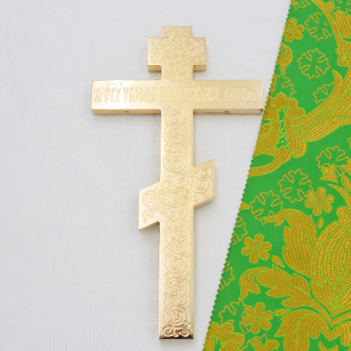2.7.2122лп-2 Крест напрестольный латунный в позолоте фото 3 2.7.2122лп-2 Крест напрестольный латунный в позолоте фото 3