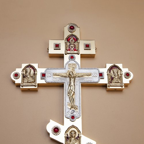 2.7.1690лпэ Крест напрестольный латунный в позолоте фото 3 2.7.1690лпэ Крест напрестольный латунный в позолоте фото 3