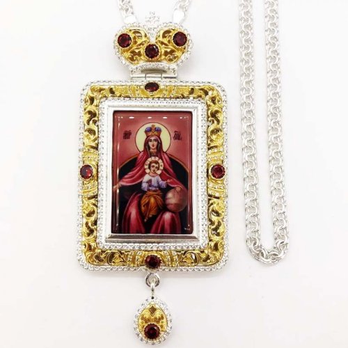 2.7.1079лф-2/1л Панагия латунная с фрагментарой позолотой, и цепью