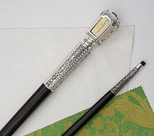 2.7.2189лнр-11 Посох латунный в серебрении с натуральными камнями