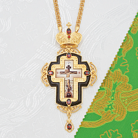 2.10.0404лпч-2/1лп Наперсный крест латунный с красными камнями в позолоте