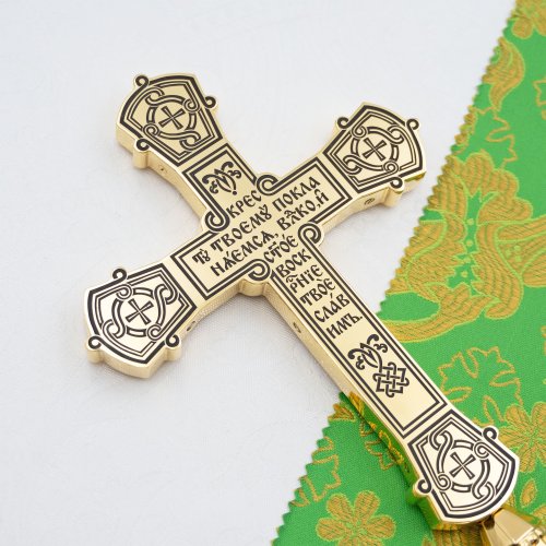 2.7.2898лпэ-2 Крест напрестольный латунный в позолоте фото 4 2.7.2898лпэ-2 Крест напрестольный латунный в позолоте фото 4