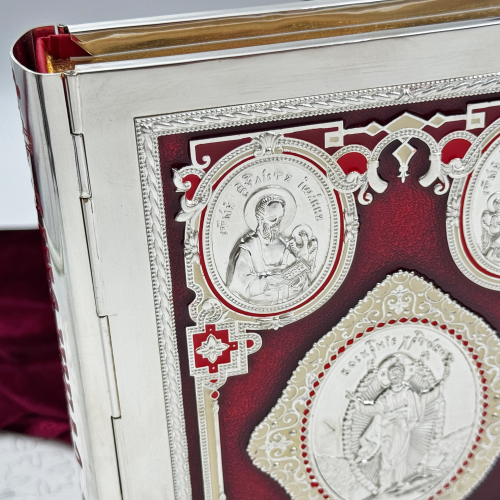 2.7.2157лэ Евангелие напрестольное в серебрении фото 8