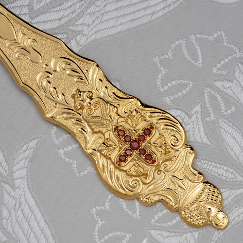 2.7.0851лп Лжица латунная с красными камнями в позолоте фото 3