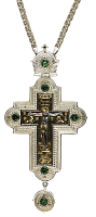 2.10.0249л/1л Крест латунный с позолоченым литьевым распятием и цепью