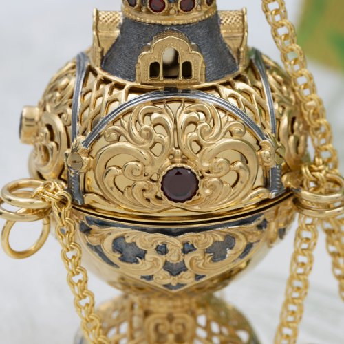 2.7.1163лпр Кадило латунное с красными камнями в позолоте фото 6