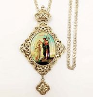 2.7.0670л-2/1л Панагия латунная со вставками и цепью