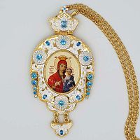 2.7.1117лп-2/1лп Панагия латунная в позолоте и цепью