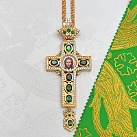 2.10.0526лп-2/1лп Крест наперсный латунный с зеленными камнями в позолоте