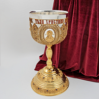 2.7.1053клпэ Потир комбинированный с красными камнями в позолоте на 2,5 литра