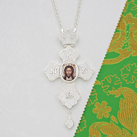 2.10.0525л-2/1л Крест наперсный латунный с белыми камнями в серебрении