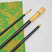 2.7.2021лп-11 Посох латунный с зелеными камнями в позолоте