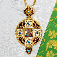 2.7.2542лпэ-15/1лп Панагия латунная со вставками в позолоте