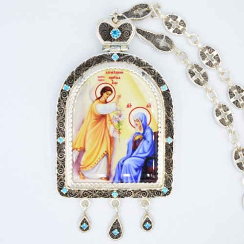 2.10.0665лп-2/1лп-М Крест наперсный латунный с красными камнями в позолоте