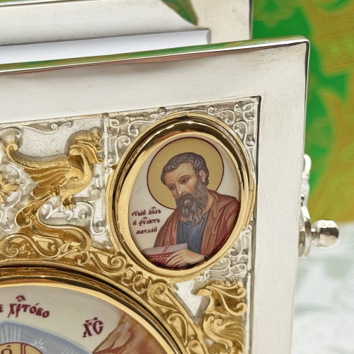 2.7.0774лф Евангелие латунное с фрагментальной позолотой фото 8