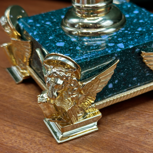 2.7.2663лпч Подсвечник в позолоте с акриловой ножкой фото 5 2.7.2663лпч Подсвечник в позолоте с акриловой ножкой фото 5