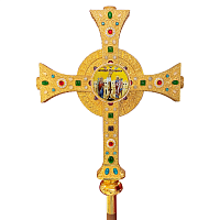 2.7.0854лнп-2 Крест запрестольный латунный с натуральными камнями в позолоте