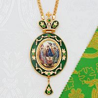 2.7.1644лпэ-2/1лп Панагия латунная с зелеными камнями и эмалью в позолоте