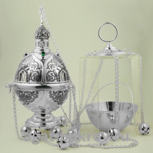 2.7.2123лр Кадило латунное с зелеными камнями и патинированием в серебрении 2.7.2123лр Кадило латунное с зелеными камнями и патинированием в серебрении