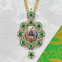 2.7.0987лфэ-2/41лп Панагия латунная в позолоте и серебрении с образом Святой Троицы