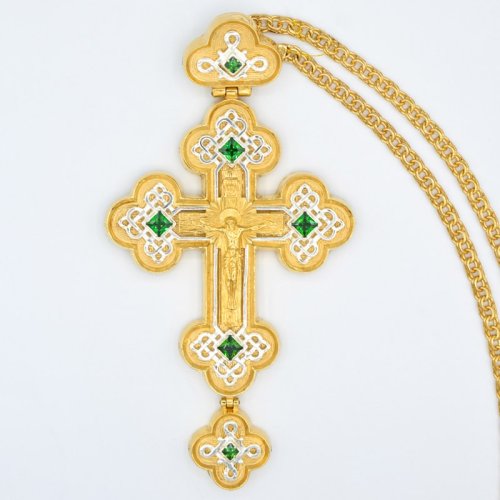 2.10.0071лп/1лп Крест наперсный латунный в позолоте, со вставками и цепью