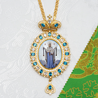 2.7.0591лп-30/1лп Панагия латунная в позолоте со вставками и цепью