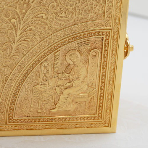 2.7.2228лнп Евангелие с натуральными камнями в позолоте фото 3 2.7.2228лнп Евангелие с натуральными камнями в позолоте фото 3