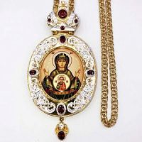 2.7.1010лп-2/1лп Панагия латунная в позолоте с цепью