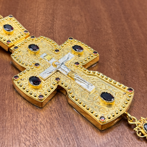 2.10.0058лп/1лп Крест наперсный в позолоте с цепью фото 5 2.10.0058лп/1лп Крест наперсный в позолоте с цепью фото 5