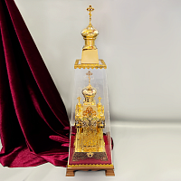 2.7.1515лп-К Дарохранительница латунная с красными камнями в позолоте