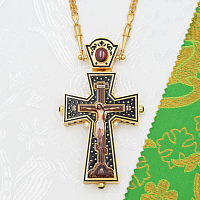 2.10.0581лпэ-2/64лп Крест наперсный латунный с вставками в позолоте