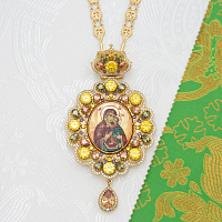 2.7.2022лп-2/35лп Панагия латунная со вставками в позолоте