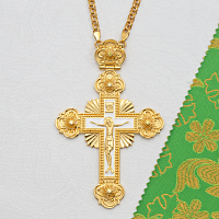 2.10.0620лпэ/1лп Наперсный крест латунный с желтыми камнями в позолоте