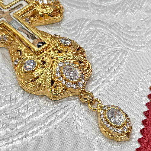 2.10.0156лп-2/1лп Крест наперсный в позолоте фото 5 2.10.0156лп-2/1лп Крест наперсный в позолоте фото 5