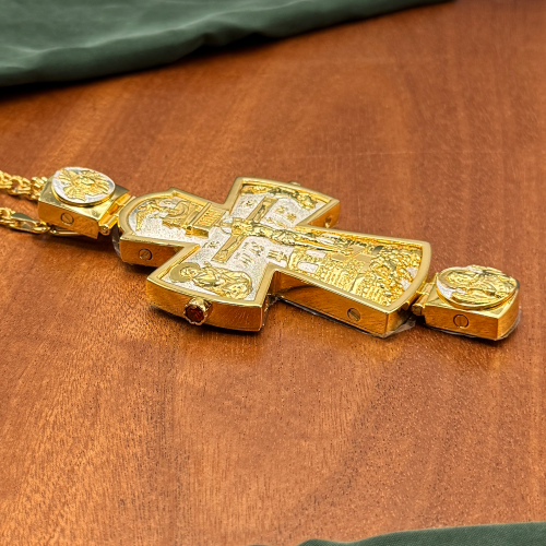 2.10.0408лф/1лп Крест наперсный с фрагментарной позолотой и фианитами красного цвета фото 5