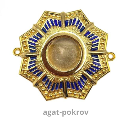 2.7.1399лпэ Мощевик латунный в позолоте с эмалью