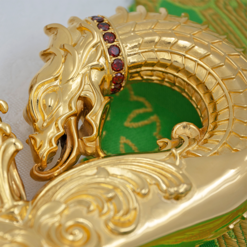 2.7.2833лп Жезл латунный с красными камнями в позолоте фото 6