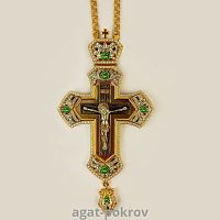 2.10.0266лп/1лп Крест латунный в позолоте, со вставками, литьевым распятием и цепью