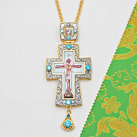 2.10.0645лпр-2/1лп Крест наперсный латунный с голубыми камнями в позолоте